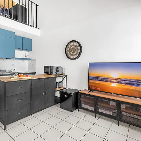Duplex Hyper Center 5 Min Away From Promenade Des * Nice